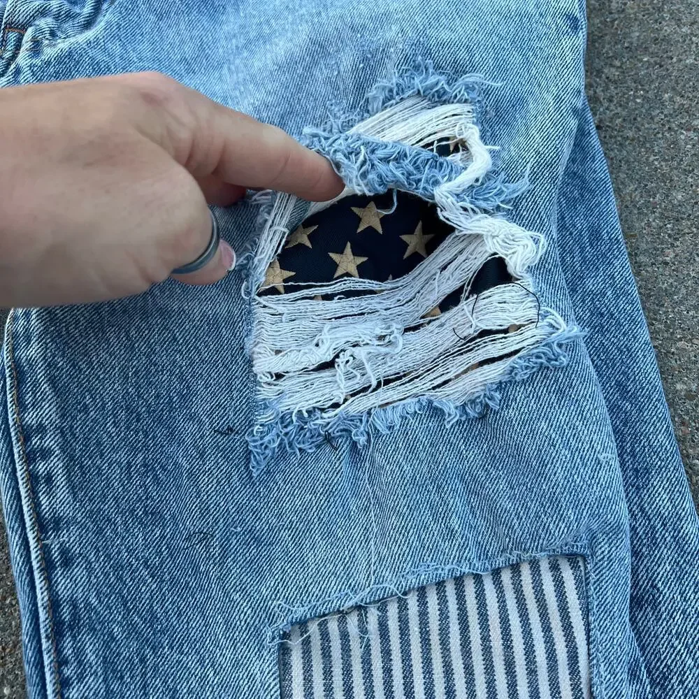 Levi's 511 Slim Fit Premium Jeans American Flag Patch Distressed Peekaboo 36x34